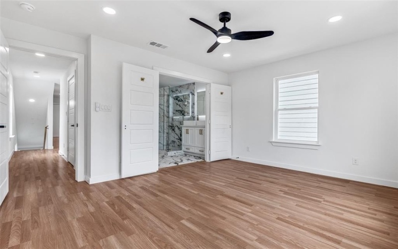 2321 Budd Street, Dallas, TX 75215, 4 Bedrooms Bedrooms, ,3 BathroomsBathrooms,Residential,For Sale,2321 Budd Street,0,21082590