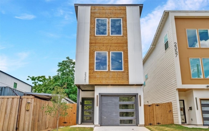 2321 Budd Street, Dallas, TX 75215, 4 Bedrooms Bedrooms, ,3 BathroomsBathrooms,Residential,For Sale,2321 Budd Street,0,21082590