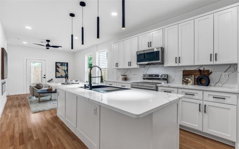 2321 Budd Street, Dallas, TX 75215, 4 Bedrooms Bedrooms, ,3 BathroomsBathrooms,Residential,For Sale,2321 Budd Street,0,21082590
