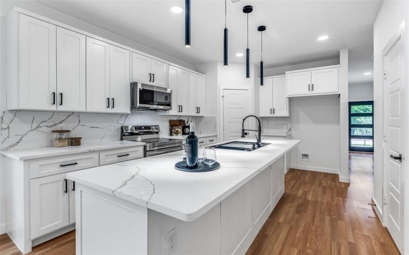 2321 Budd Street, Dallas, TX 75215, 4 Bedrooms Bedrooms, ,3 BathroomsBathrooms,Residential,For Sale,2321 Budd Street,0,21082590