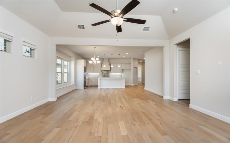 2510 Rockbrook Road, Garland, TX 75041, 3 Bedrooms Bedrooms, ,2 BathroomsBathrooms,Residential,For Sale,2510 Rockbrook Road,0,21079002