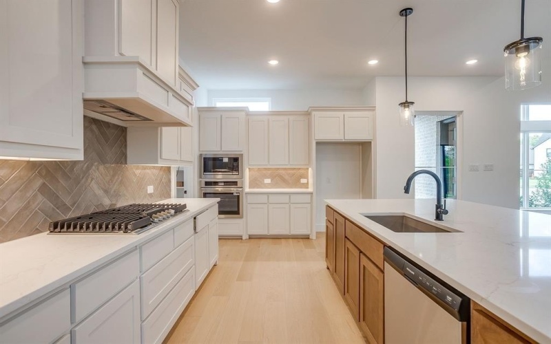 8428 Hidden Creek Court, North Richland Hills, TX 76182, 3 Habitaciones Habitaciones , ,2 BañosBaños,Residential,En Venta,8428 Hidden Creek Court,0,21081238