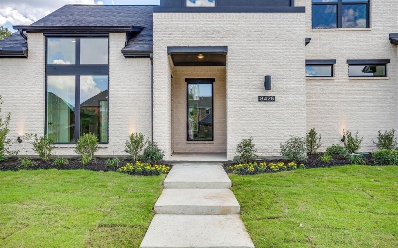 8428 Hidden Creek Court, North Richland Hills, TX 76182, 3 Habitaciones Habitaciones , ,2 BañosBaños,Residential,En Venta,8428 Hidden Creek Court,0,21081238