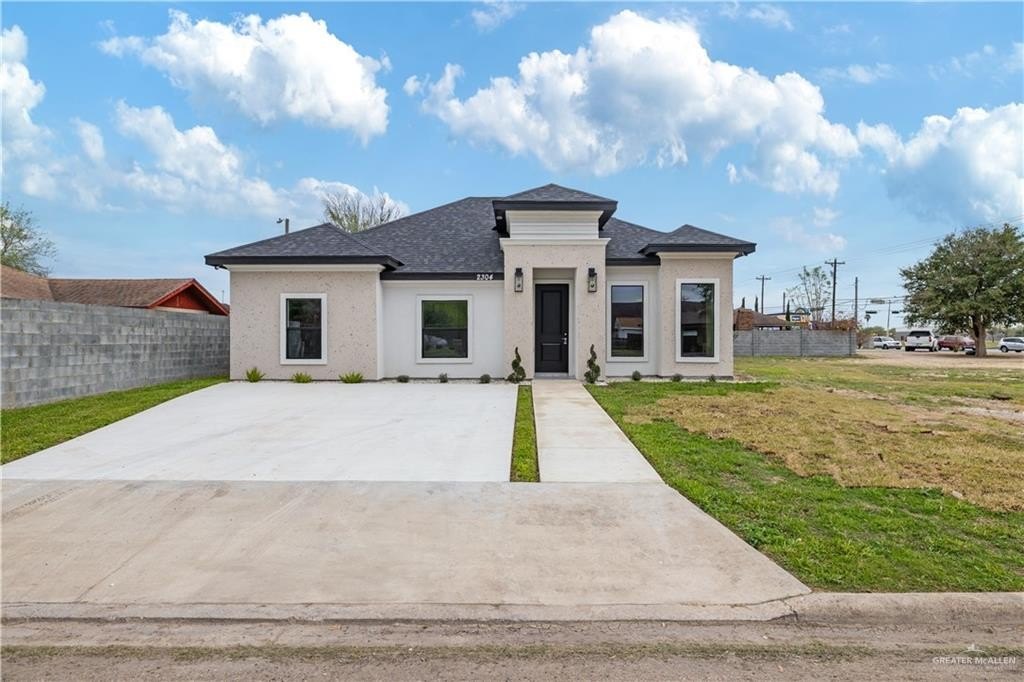 2304 Crimson Avenue, Mission, TX 78574, 4 Bedrooms Bedrooms, ,2 BathroomsBathrooms,Residential,For Sale,2304 Crimson Avenue,453970