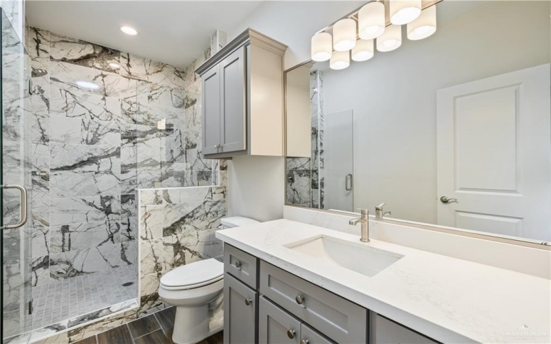 2304 Crimson Avenue, Mission, TX 78574, 4 Bedrooms Bedrooms, ,2 BathroomsBathrooms,Residential,For Sale,2304 Crimson Avenue,453970