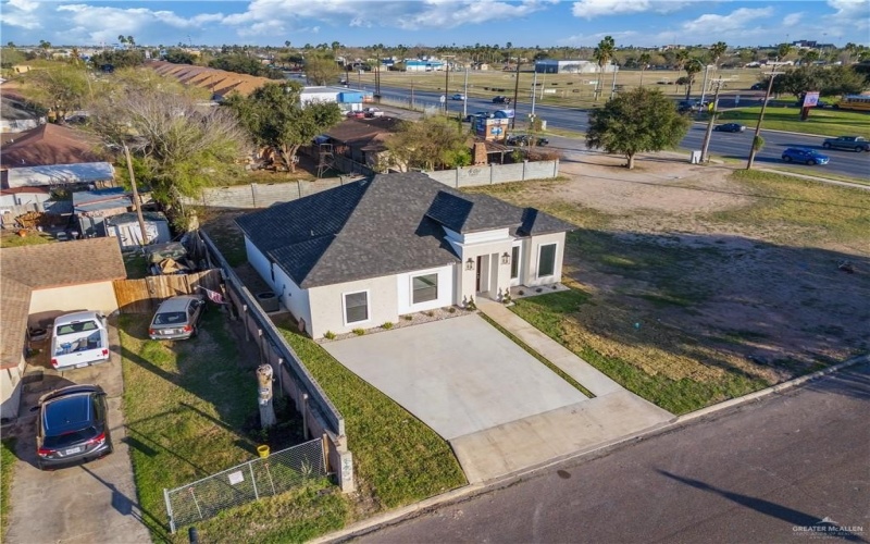 2304 Crimson Avenue, Mission, TX 78574, 4 Bedrooms Bedrooms, ,2 BathroomsBathrooms,Residential,For Sale,2304 Crimson Avenue,453970