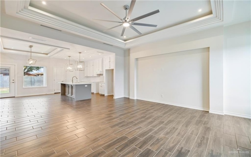 2304 Crimson Avenue, Mission, TX 78574, 4 Bedrooms Bedrooms, ,2 BathroomsBathrooms,Residential,For Sale,2304 Crimson Avenue,453970