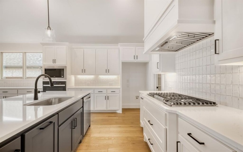 132 Enclave Drive, Lakewood Village, TX 75068, 3 Habitaciones Habitaciones , ,2 BañosBaños,Residential,En Venta,132 Enclave Drive,0,21082774