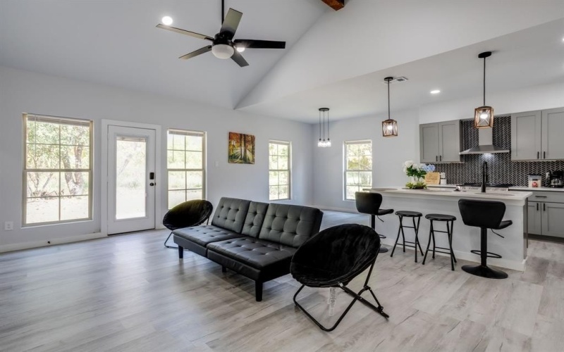 418 Kelly Lane, Kemp, TX 75143, 3 Habitaciones Habitaciones , ,2 BañosBaños,Residential,En Venta,418 Kelly Lane,0,21082806