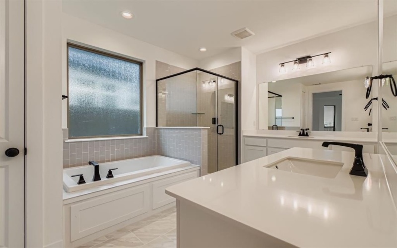 150 Longhorn Bend, Rhome, TX 76078, 4 Habitaciones Habitaciones , ,3 BañosBaños,Residential,En Venta,150 Longhorn Bend,0,21082861