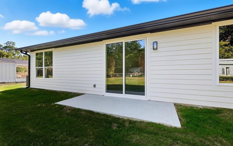 106 Clark Street, Whitesboro, TX 76273, 3 Habitaciones Habitaciones , ,2 BañosBaños,Residential,En Venta,106 Clark Street,0,21082932