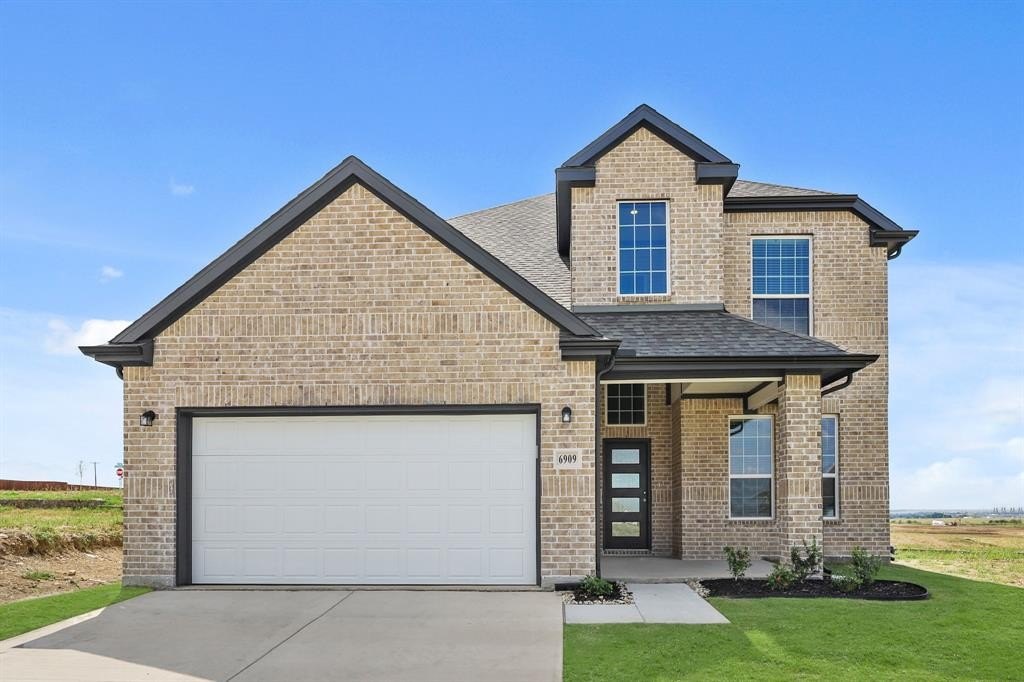 6909 Night Owl Lane, Fort Worth, TX 76036, 4 Bedrooms Bedrooms, ,3 BathroomsBathrooms,Residential,For Sale,6909 Night Owl Lane,0,21083173