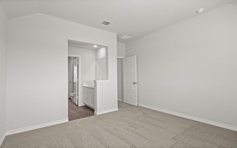 6909 Night Owl Lane, Fort Worth, TX 76036, 4 Bedrooms Bedrooms, ,3 BathroomsBathrooms,Residential,For Sale,6909 Night Owl Lane,0,21083173