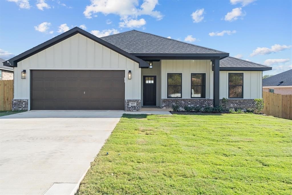 16517 Crossing Circle, Lindale, TX 75771, 4 Habitaciones Habitaciones , ,2 BañosBaños,Residential,En Venta,16517 Crossing Circle,0,21083338