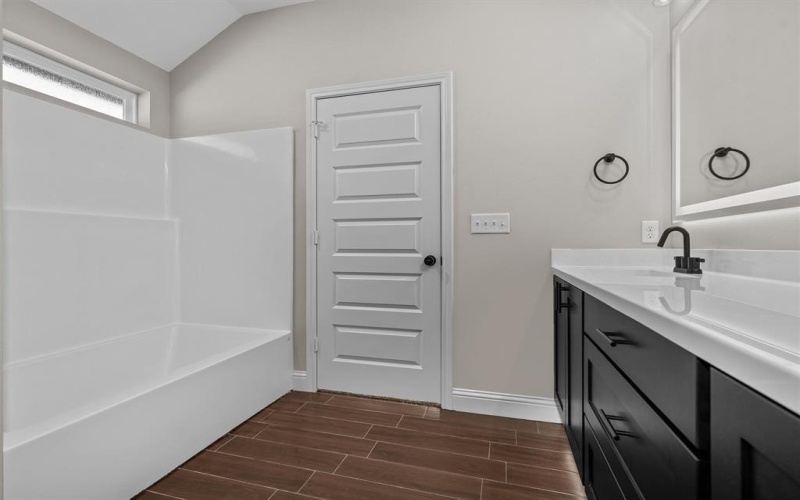 16517 Crossing Circle, Lindale, TX 75771, 4 Habitaciones Habitaciones , ,2 BañosBaños,Residential,En Venta,16517 Crossing Circle,0,21083338