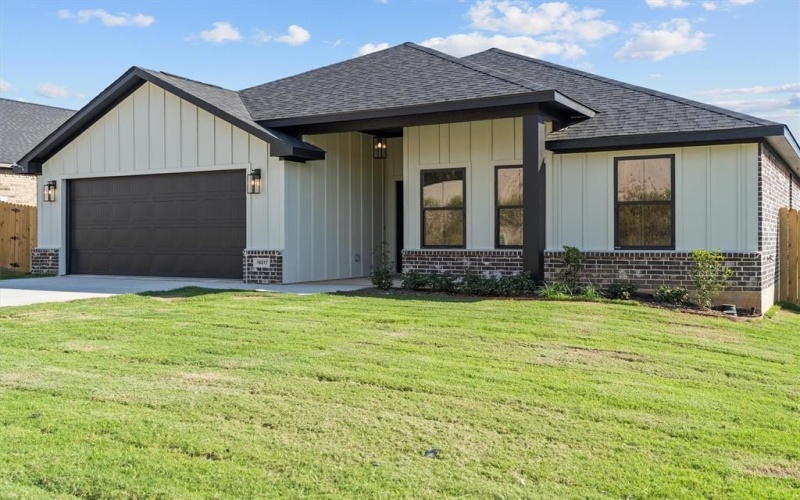 16517 Crossing Circle, Lindale, TX 75771, 4 Habitaciones Habitaciones , ,2 BañosBaños,Residential,En Venta,16517 Crossing Circle,0,21083338