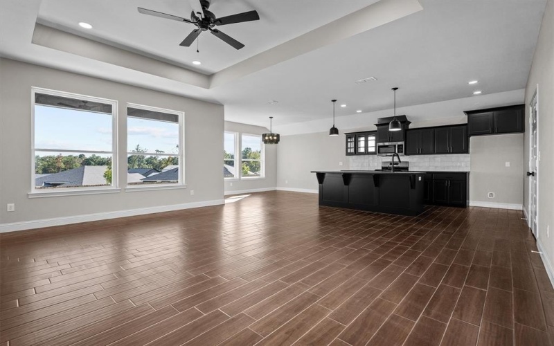 16517 Crossing Circle, Lindale, TX 75771, 4 Habitaciones Habitaciones , ,2 BañosBaños,Residential,En Venta,16517 Crossing Circle,0,21083338