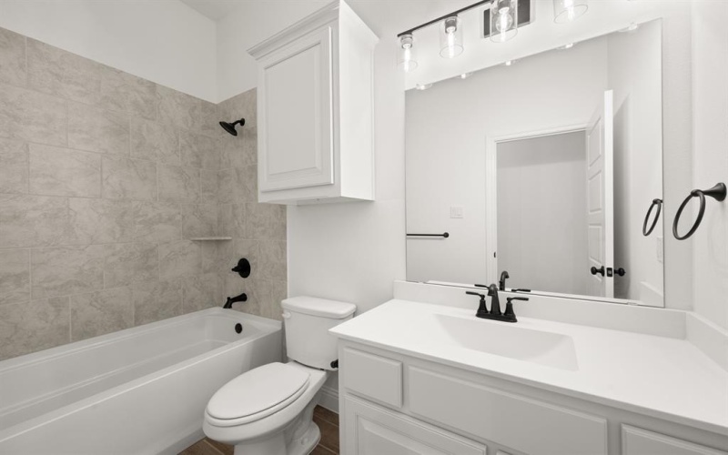 7808 Barley Field Street, Joshua, TX 76058, 4 Habitaciones Habitaciones , ,3 BañosBaños,Residential,En Venta,7808 Barley Field Street,0,21082081