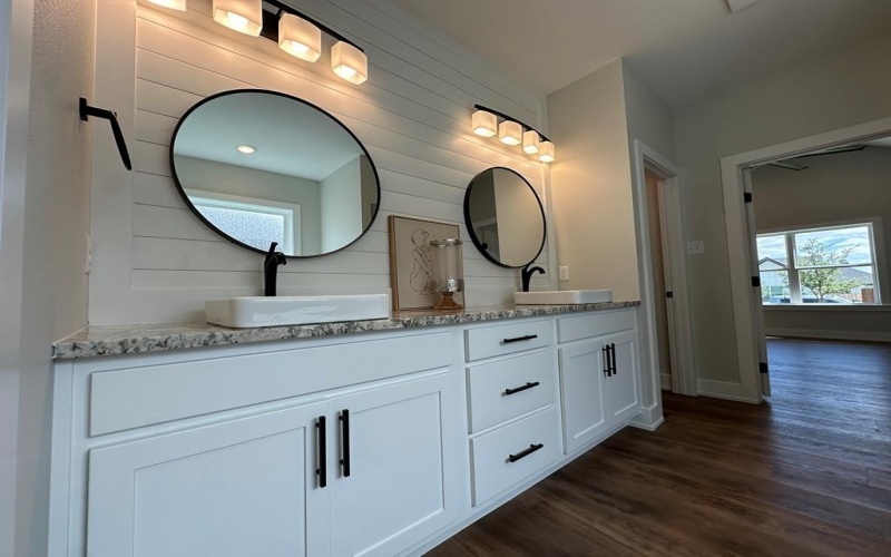 3611 Clearview Dr, San Angelo, TX 76904, 4 Bedrooms Bedrooms, ,3 BathroomsBathrooms,Residential,For Sale,3611 Clearview Dr,0,129346