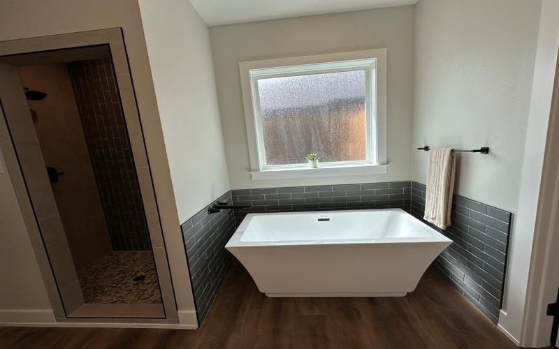 3611 Clearview Dr, San Angelo, TX 76904, 4 Bedrooms Bedrooms, ,3 BathroomsBathrooms,Residential,For Sale,3611 Clearview Dr,0,129346