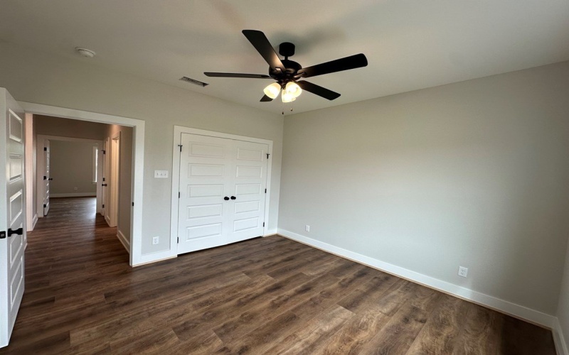 3611 Clearview Dr, San Angelo, TX 76904, 4 Bedrooms Bedrooms, ,3 BathroomsBathrooms,Residential,For Sale,3611 Clearview Dr,0,129346