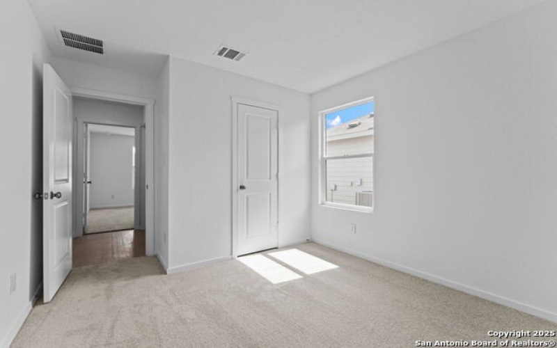 720 Horsetail Ln, New Braunfels, TX 78130, 4 Habitaciones Habitaciones , ,2 BañosBaños,Residential,En Venta,720 Horsetail Ln,0,1914328