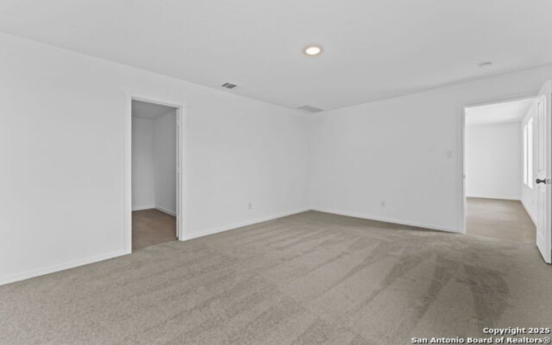 720 Horsetail Ln, New Braunfels, TX 78130, 4 Habitaciones Habitaciones , ,2 BañosBaños,Residential,En Venta,720 Horsetail Ln,0,1914328