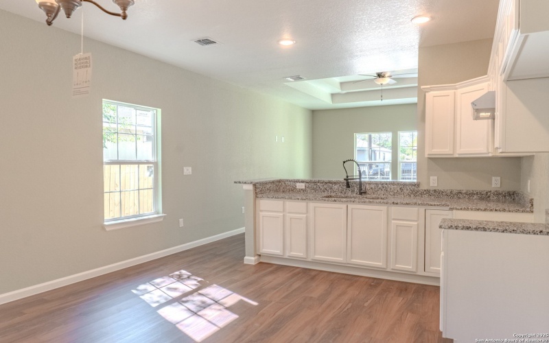 216 san augustine, San Antonio, TX 78237, 3 Bedrooms Bedrooms, ,2 BathroomsBathrooms,Residential,For Sale,216 san augustine,0,1914453