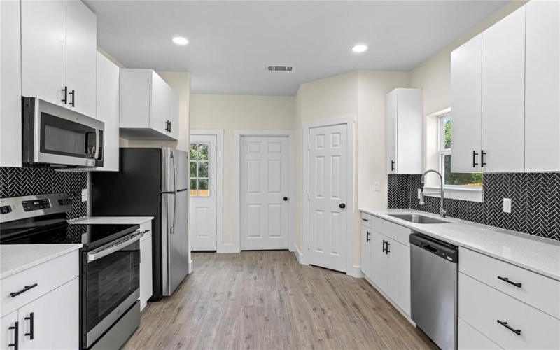 727 W Parnell Street, Denison, TX 75020, 3 Habitaciones Habitaciones , ,2 BañosBaños,Residential,En Venta,727 W Parnell Street,0,21083658