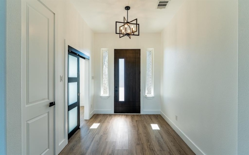 2147 Heath Street, Sulphur Springs, TX 75482, 4 Bedrooms Bedrooms, ,5 BathroomsBathrooms,Residential,For Sale,2147 Heath Street,0,21083723