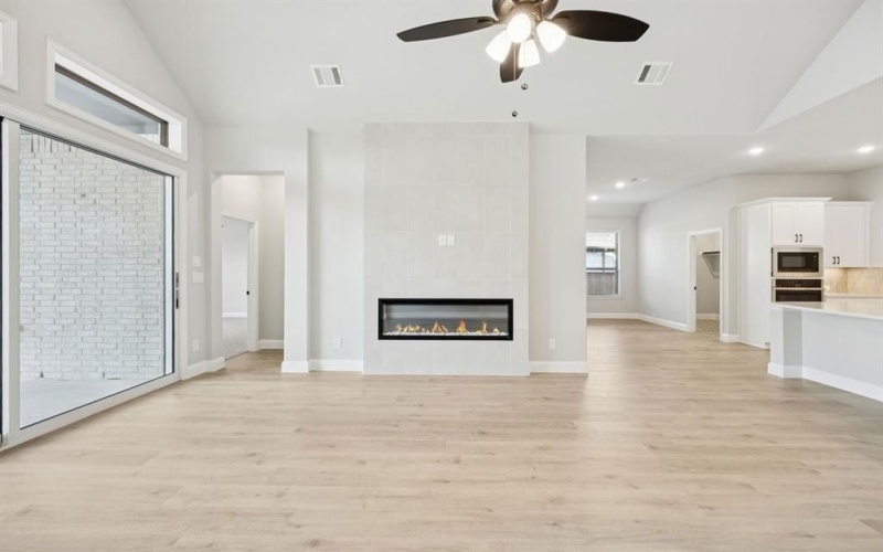 1326 Chisos Way, Forney, TX 75126, 4 Habitaciones Habitaciones , ,3 BañosBaños,Residential,En Venta,1326 Chisos Way,0,21083795