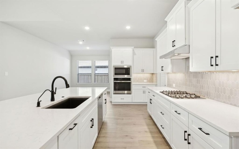 1326 Chisos Way, Forney, TX 75126, 4 Habitaciones Habitaciones , ,3 BañosBaños,Residential,En Venta,1326 Chisos Way,0,21083795