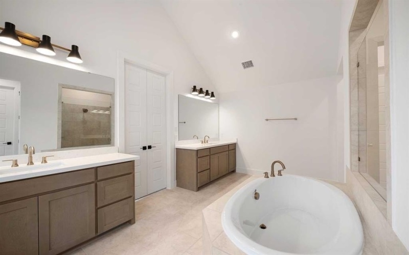 908 River Sky Road, Lavon, TX 75166, 4 Habitaciones Habitaciones , ,3 BañosBaños,Residential,En Venta,908 River Sky Road,0,21084078