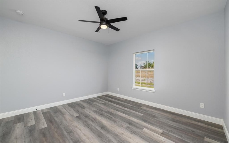 1017 Don Eve Court, Azle, TX 76020, 4 Habitaciones Habitaciones , ,2 BañosBaños,Residential,En Venta,1017 Don Eve Court,0,21084089