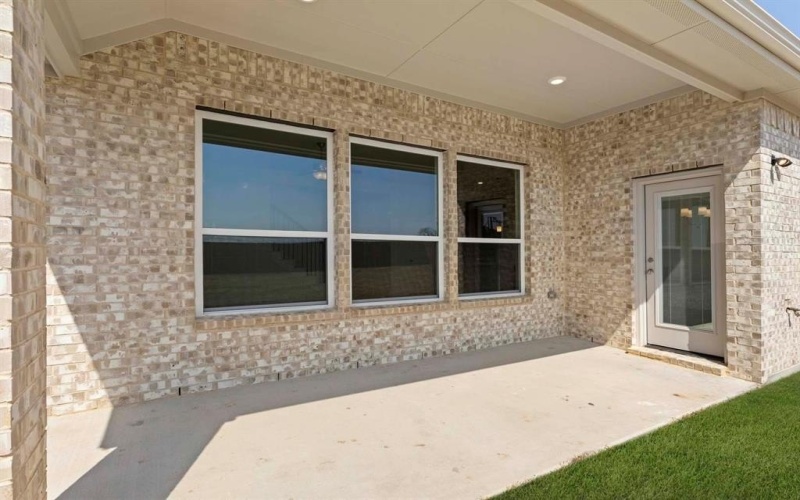 506 Fort Davis Drive, Forney, TX 75126, 3 Habitaciones Habitaciones , ,2 BañosBaños,Residential,En Venta,506 Fort Davis Drive,0,21084203