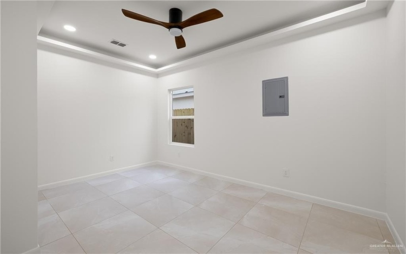 5804 Providence Avenue #B, McAllen, TX 78504, 2 Habitaciones Habitaciones , ,2 BañosBaños,Residential,En Venta,5804 Providence Avenue,456011