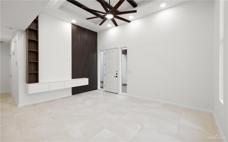 5804 Providence Avenue #B, McAllen, TX 78504, 2 Habitaciones Habitaciones , ,2 BañosBaños,Residential,En Venta,5804 Providence Avenue,456011