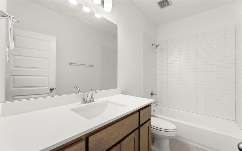 510 Fort Davis Drive, Forney, TX 75126, 3 Habitaciones Habitaciones , ,2 BañosBaños,Residential,En Venta,510 Fort Davis Drive,0,21084221