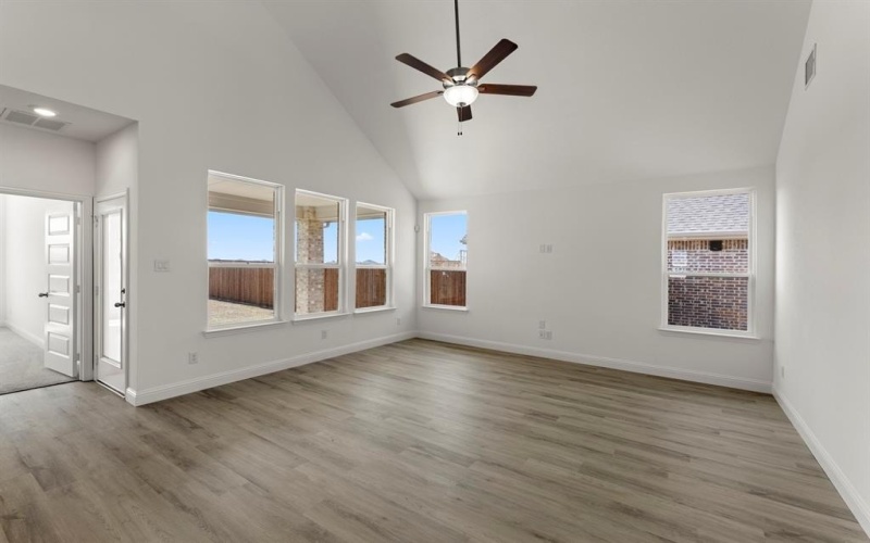 510 Fort Davis Drive, Forney, TX 75126, 3 Habitaciones Habitaciones , ,2 BañosBaños,Residential,En Venta,510 Fort Davis Drive,0,21084221