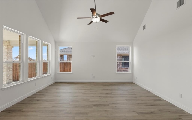 510 Fort Davis Drive, Forney, TX 75126, 3 Habitaciones Habitaciones , ,2 BañosBaños,Residential,En Venta,510 Fort Davis Drive,0,21084221
