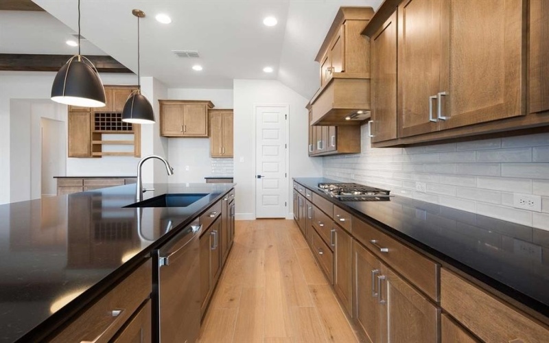 7341 Saker Street, Fort Worth, TX 76179, 4 Habitaciones Habitaciones , ,3 BañosBaños,Residential,En Venta,7341 Saker Street,0,21084248