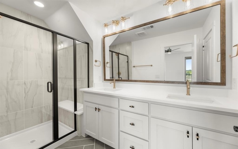 1221 Armstrong, The Colony, TX 75056, 3 Habitaciones Habitaciones , ,2 BañosBaños,Residential,En Venta,1221 Armstrong,0,21084279