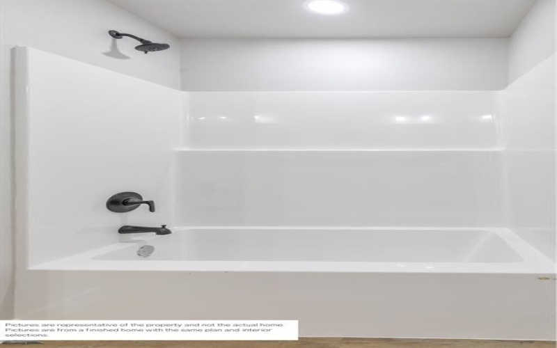 1899 Trigger Happy Trail, Abilene, TX 79602, 3 Habitaciones Habitaciones , ,2 BañosBaños,Residential,En Venta,1899 Trigger Happy Trail,0,21084309