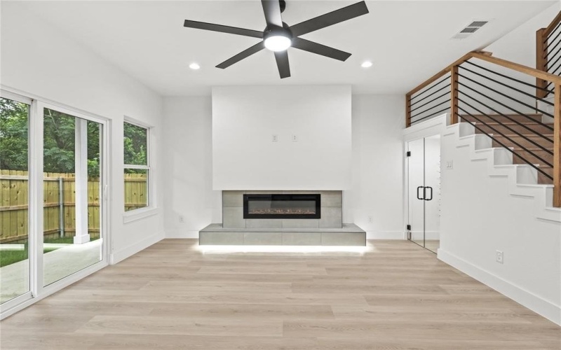 4523 Wahoo Street, Dallas, TX 75210, 3 Habitaciones Habitaciones , ,2 BañosBaños,Residential,En Venta,4523 Wahoo Street,0,21084347