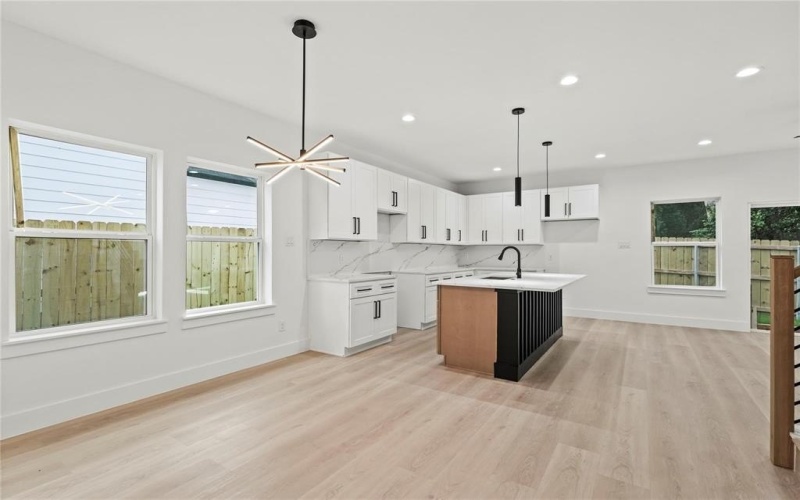 4523 Wahoo Street, Dallas, TX 75210, 3 Habitaciones Habitaciones , ,2 BañosBaños,Residential,En Venta,4523 Wahoo Street,0,21084347