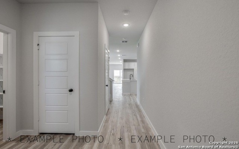 2125 Maestro Drive, Seguin, TX 78155, 4 Habitaciones Habitaciones , ,2 BañosBaños,Residential,En Venta,2125 Maestro Drive,0,1914481