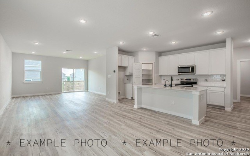 2125 Maestro Drive, Seguin, TX 78155, 4 Habitaciones Habitaciones , ,2 BañosBaños,Residential,En Venta,2125 Maestro Drive,0,1914481