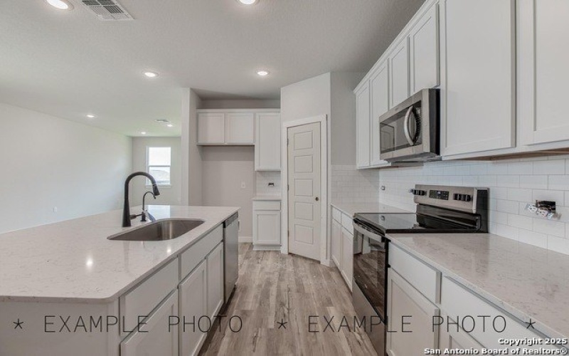 2125 Maestro Drive, Seguin, TX 78155, 4 Habitaciones Habitaciones , ,2 BañosBaños,Residential,En Venta,2125 Maestro Drive,0,1914481