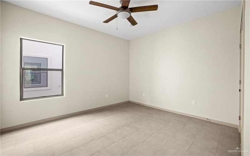 1321 Michigan Street, Alton, TX 78573, ,Residential Multi Family,For Sale,1321 Michigan Street,456103