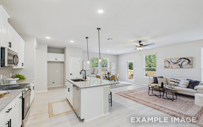 1018 W 1604 N Unit 206, San Antonio, TX 78251, 3 Habitaciones Habitaciones , ,2 BañosBaños,Residential,En Venta,1018 W 1604 N Unit 206,0,1914740